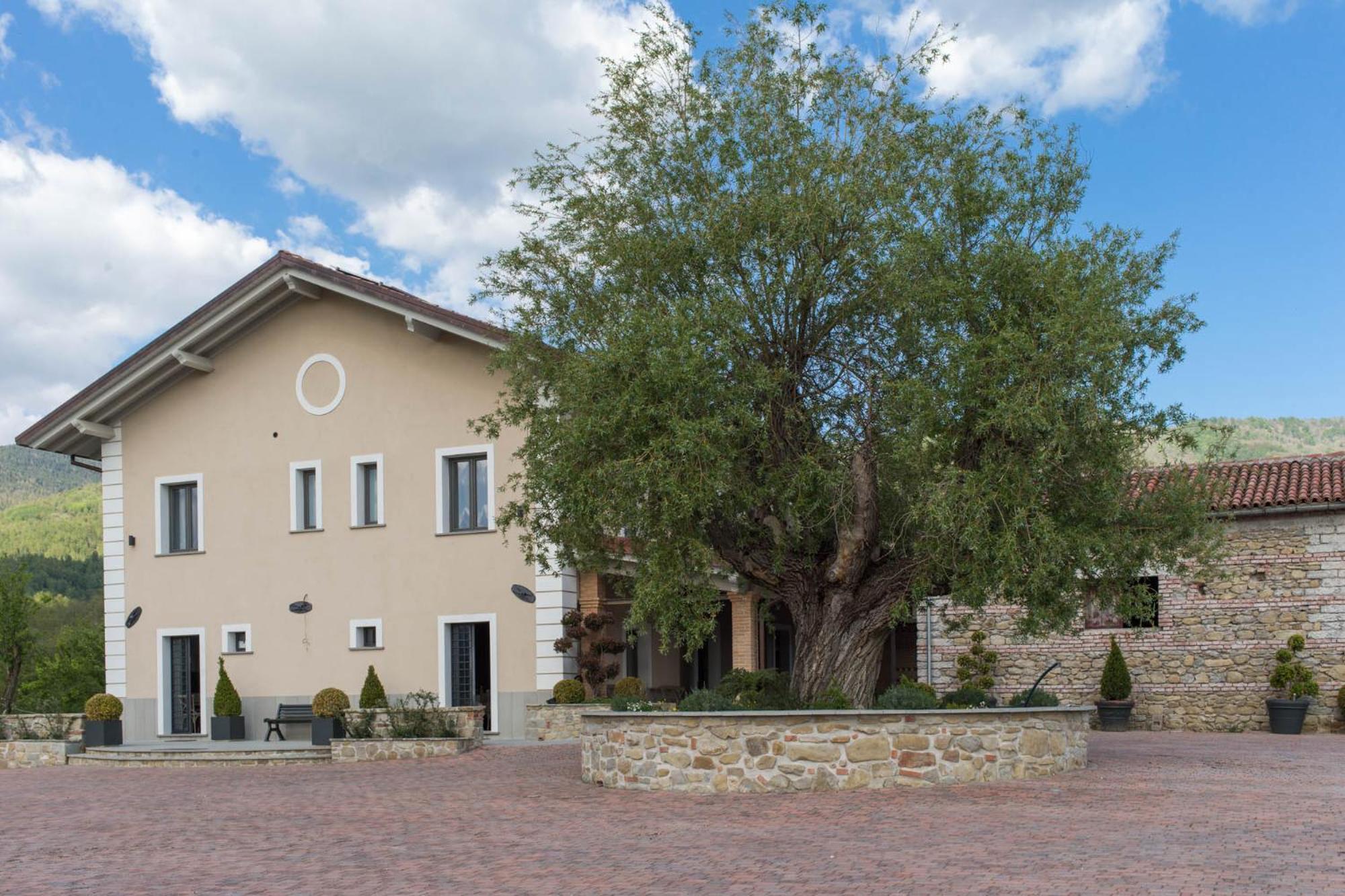 Casale Virginia Guest House Cesariano Eksteriør bilde
